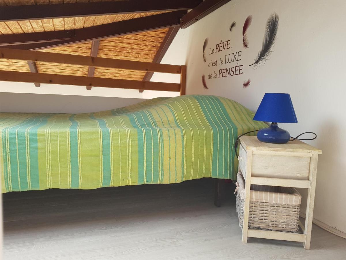 Les Gites L'Archipel - Gite Les Saintes Saint-Claude Exterior foto